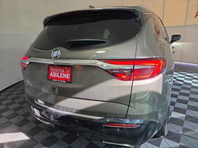 2020 Buick Enclave Essence