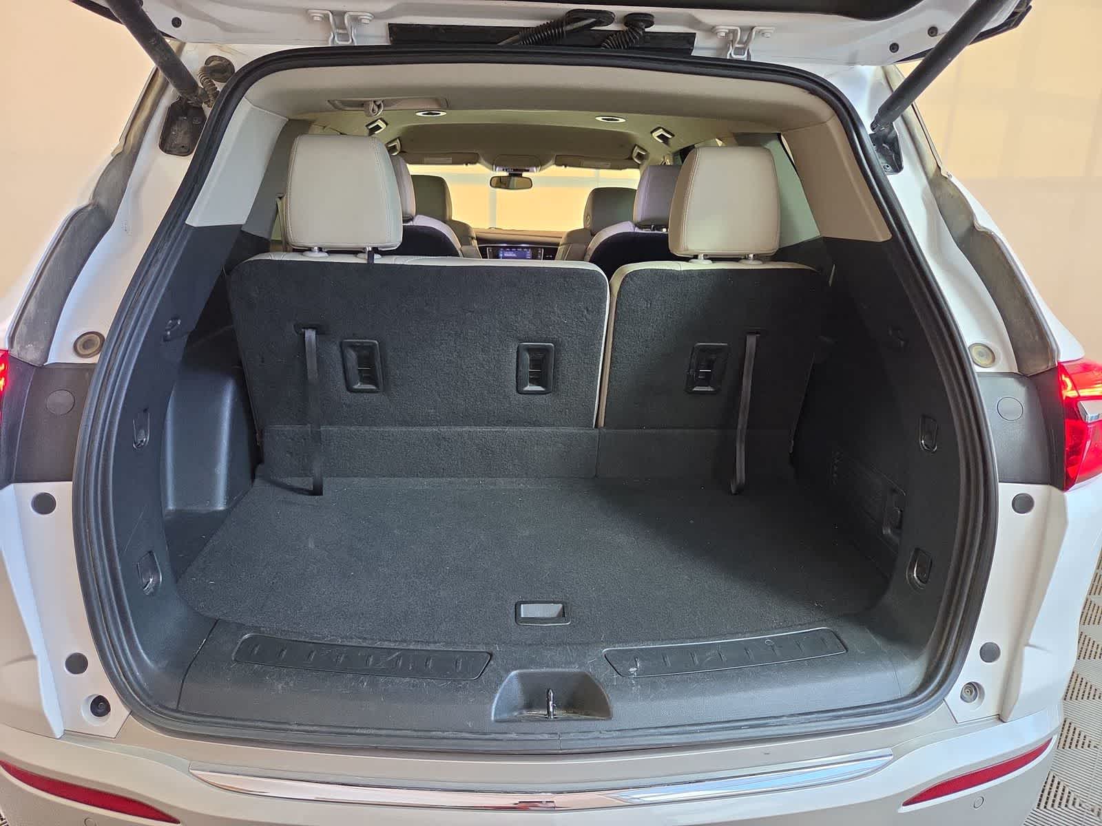 2021 Buick Enclave Essence