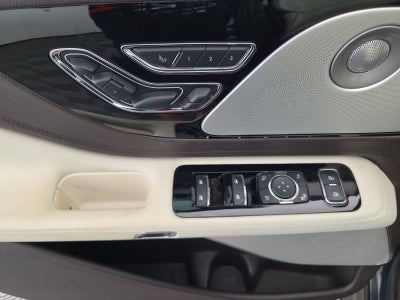 2022 Lincoln Aviator Black Label