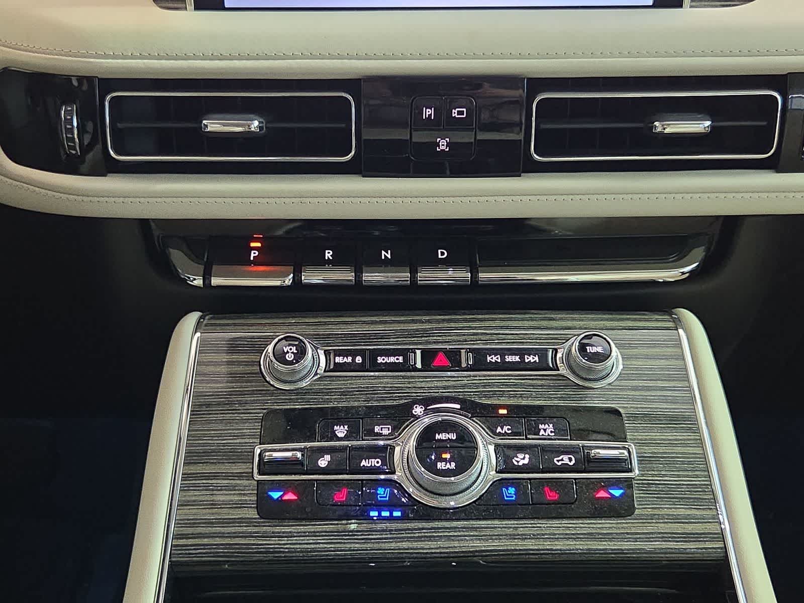2022 Lincoln Aviator Black Label