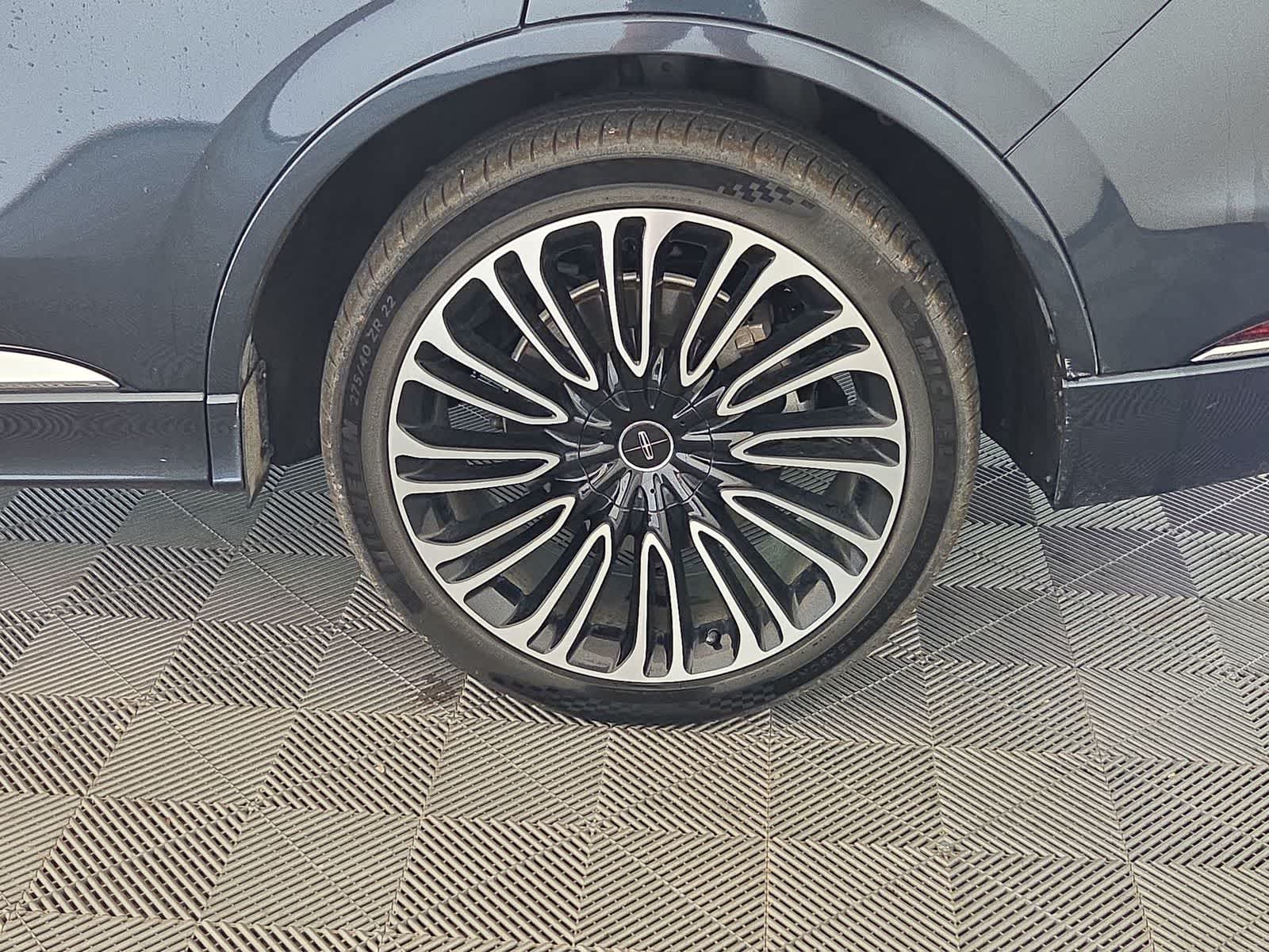 2022 Lincoln Aviator Black Label