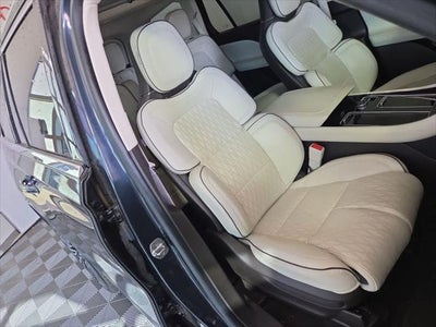 2022 Lincoln Aviator Black Label
