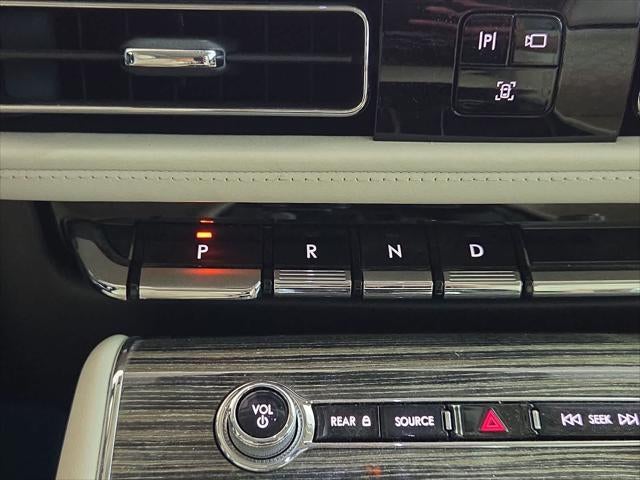 2022 Lincoln Aviator Black Label