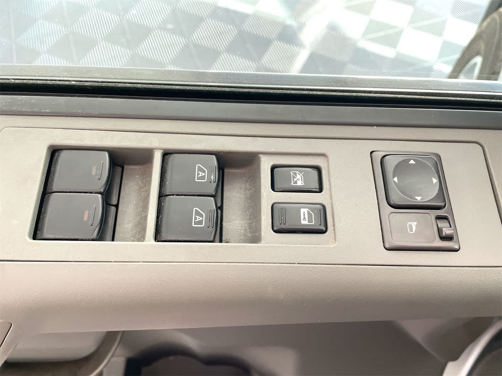 2006 Nissan Armada SE