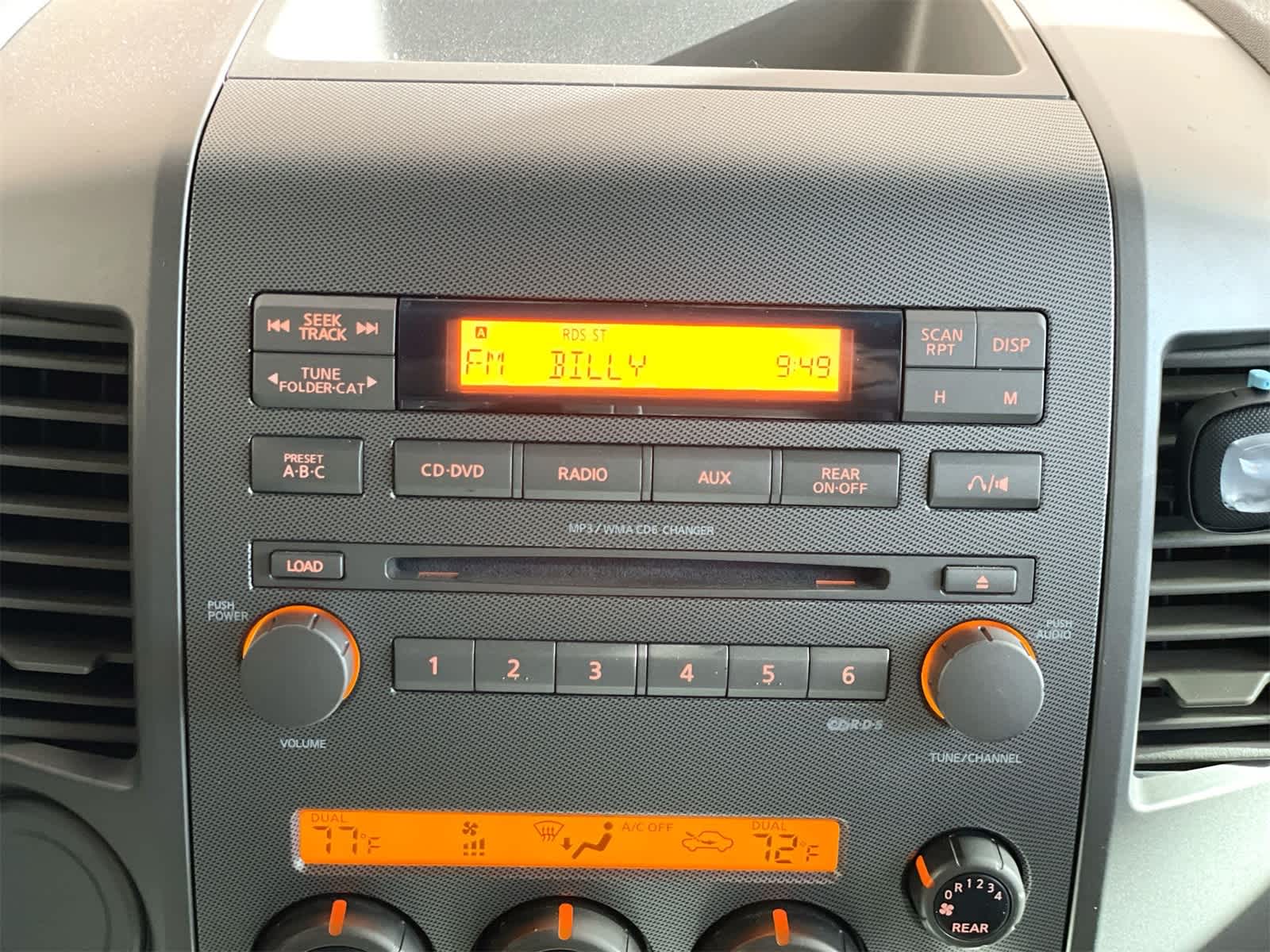 2006 Nissan Armada SE