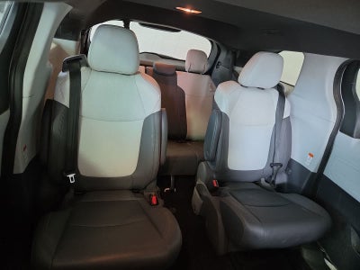2021 Toyota Sienna XSE