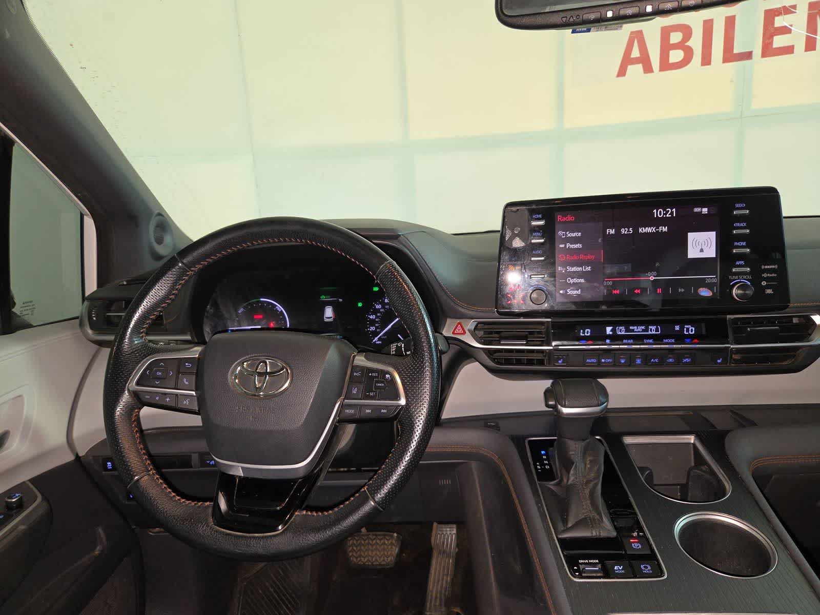 2021 Toyota Sienna XSE
