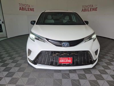 2021 Toyota Sienna XSE