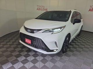 2021 Toyota Sienna XSE