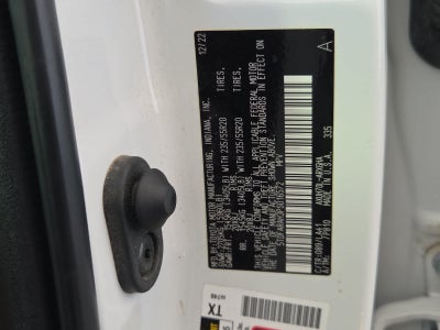 2023 Toyota Highlander Hybrid Platinum