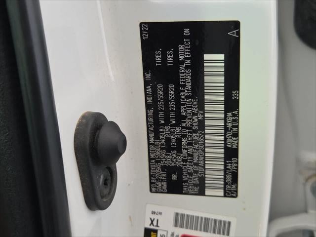 2023 Toyota Highlander Hybrid Platinum