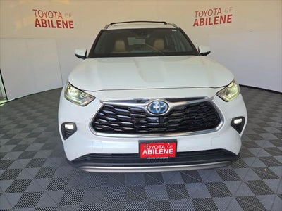 2023 Toyota Highlander Hybrid Platinum