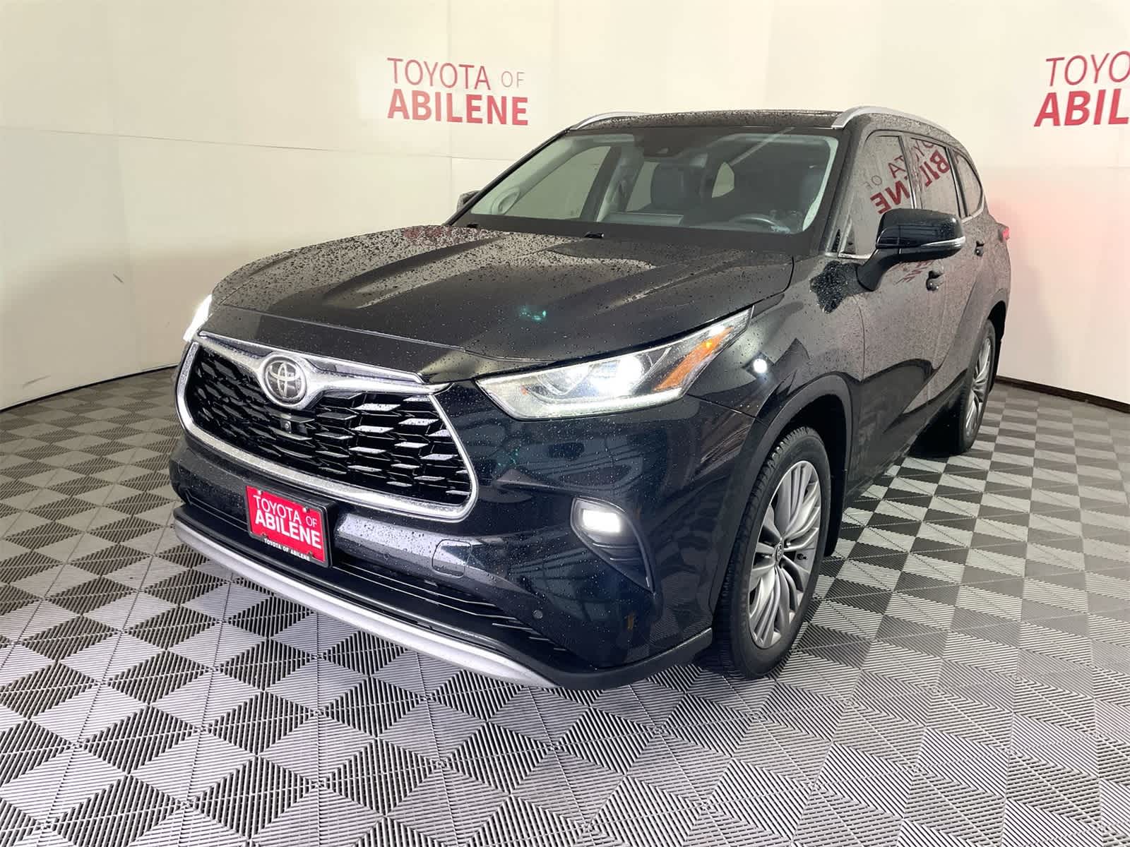 2020 Toyota Highlander Platinum