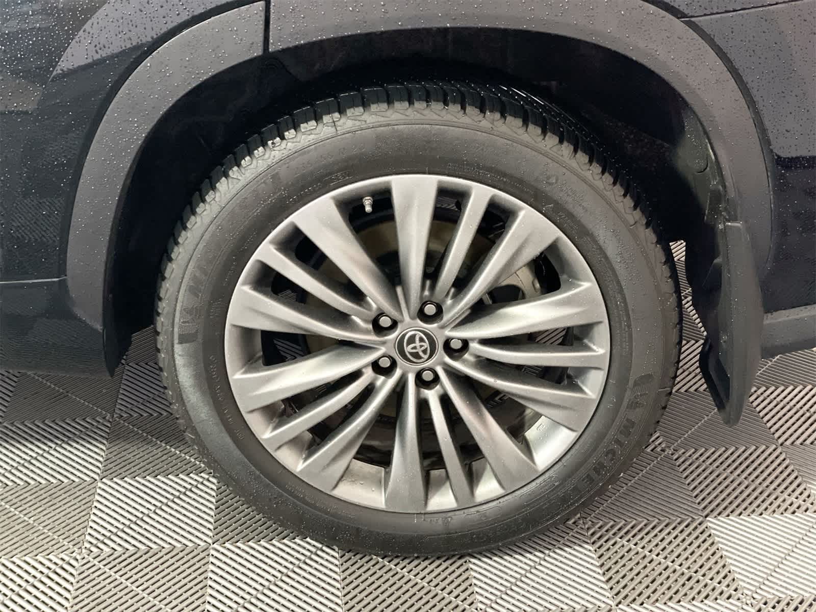 2020 Toyota Highlander Platinum