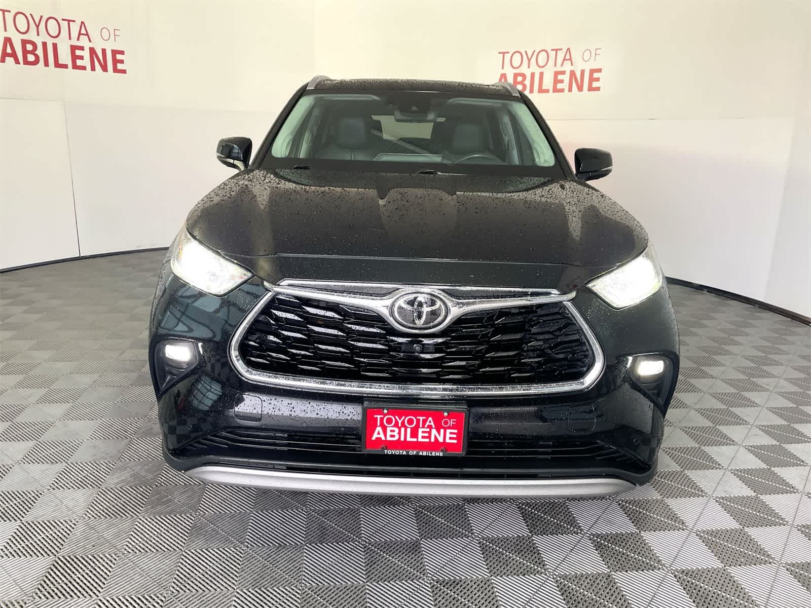 2020 Toyota Highlander Platinum