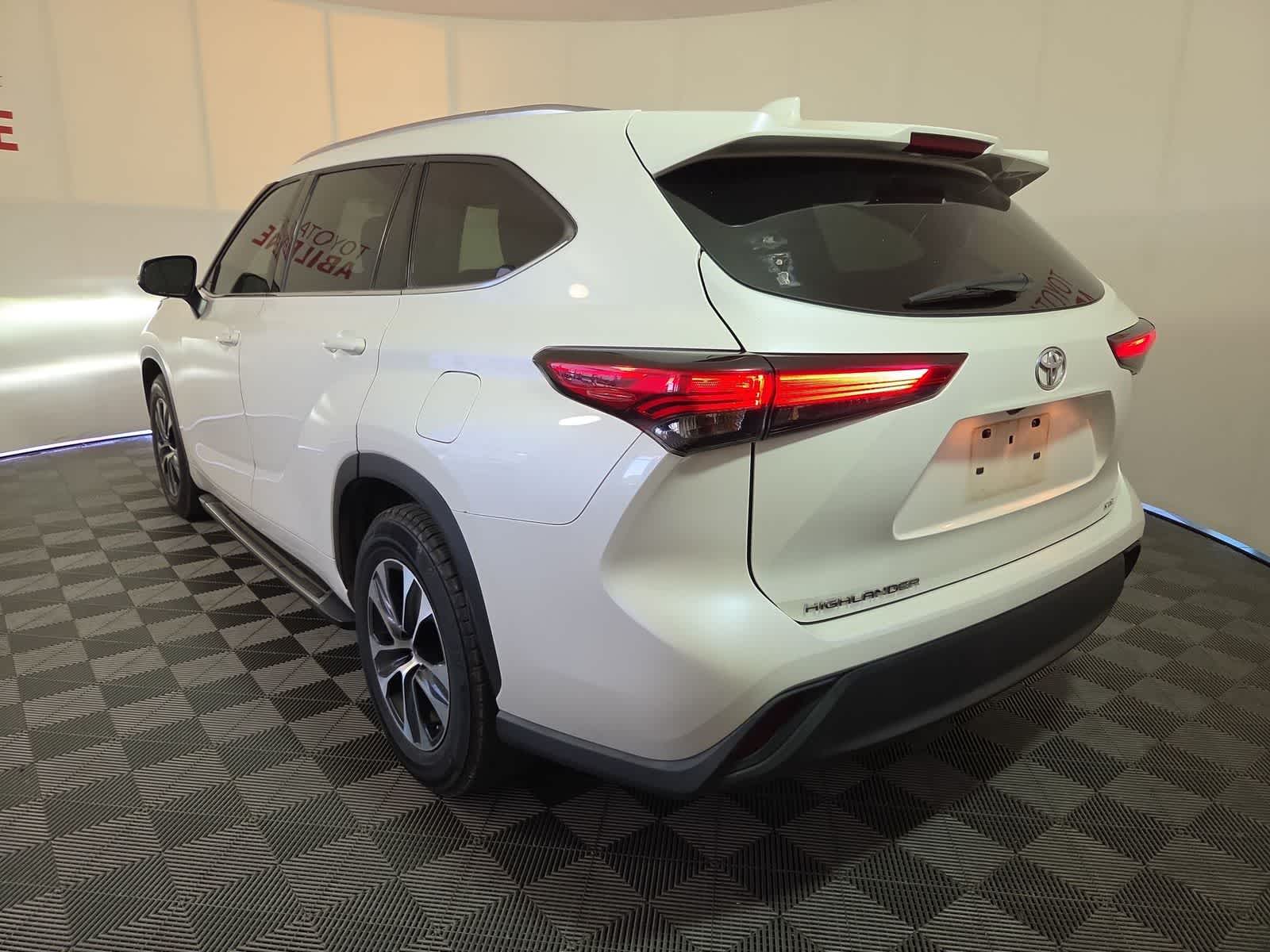 2020 Toyota Highlander XLE