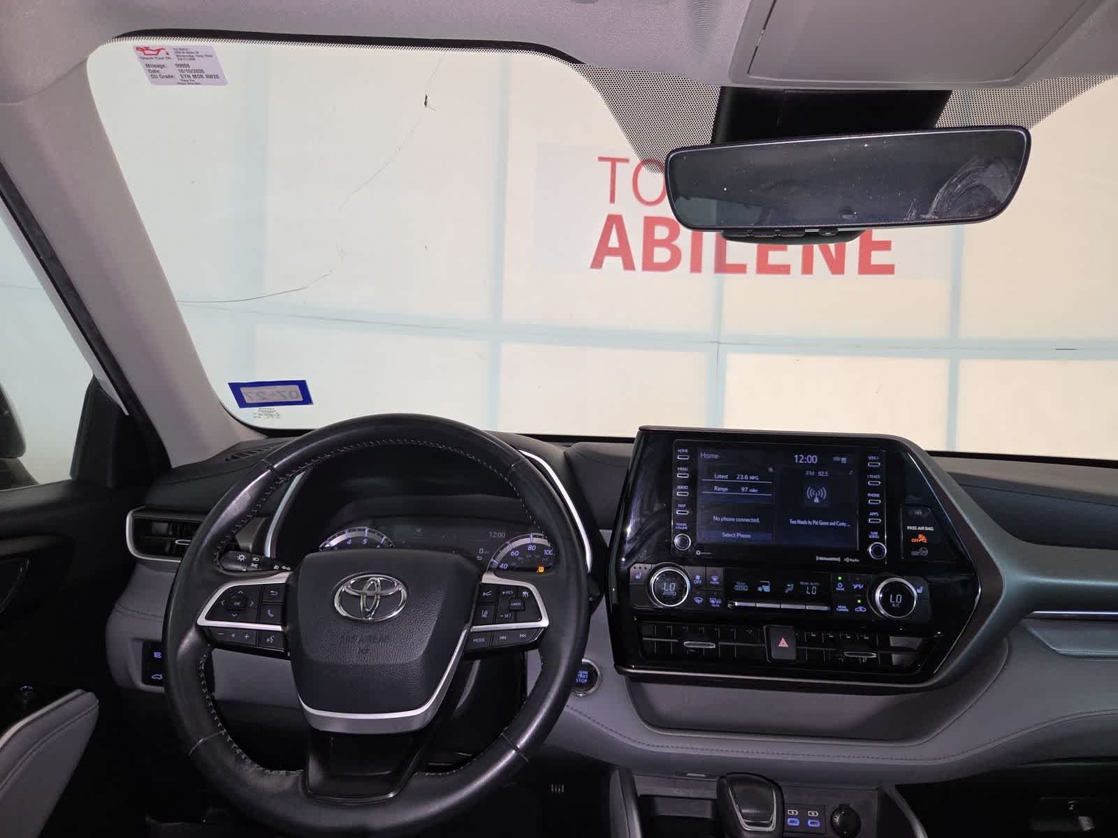 2022 Toyota Highlander XLE