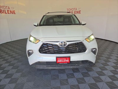 2022 Toyota Highlander XLE