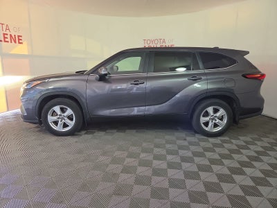 2024 Toyota Highlander LE