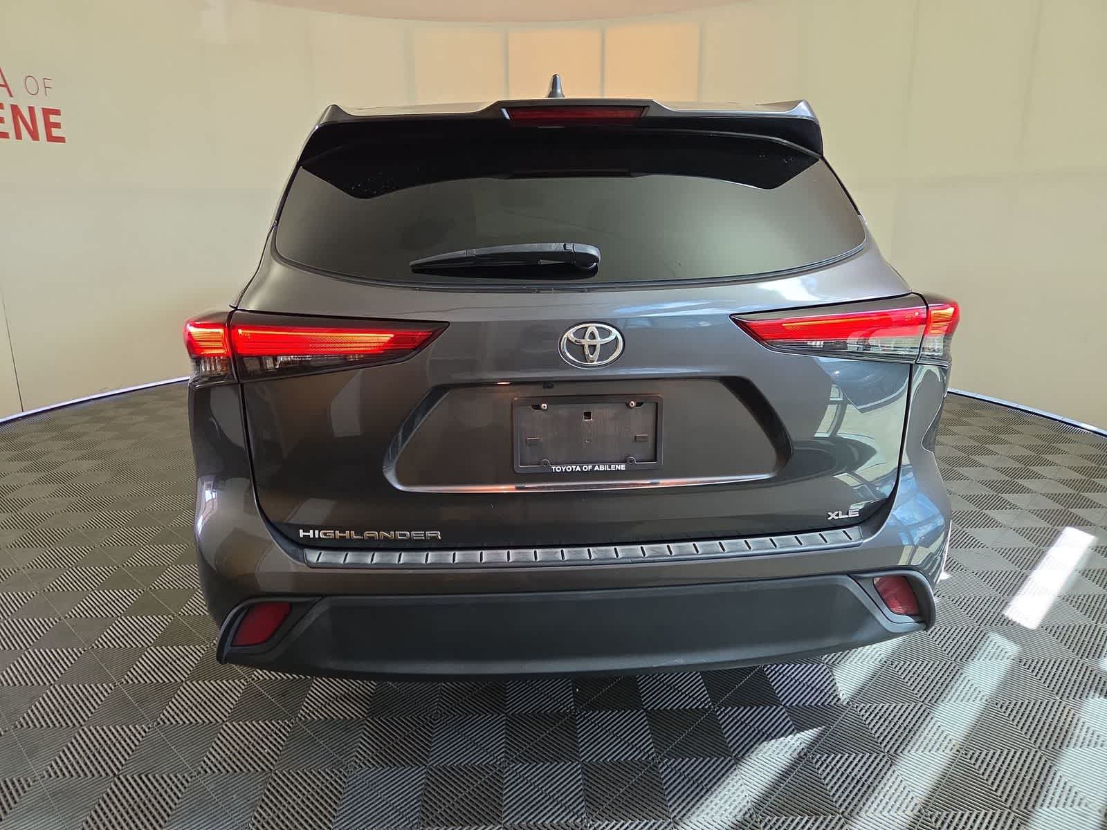 2023 Toyota Highlander XLE