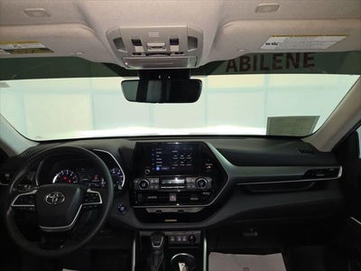 2023 Toyota Highlander XLE