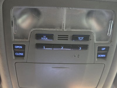 2017 Toyota Highlander SE