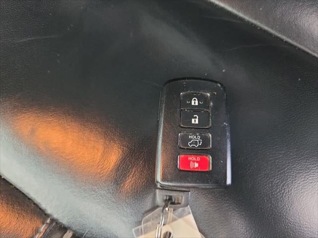 2017 Toyota Highlander SE