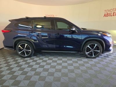 2021 Toyota Highlander XSE