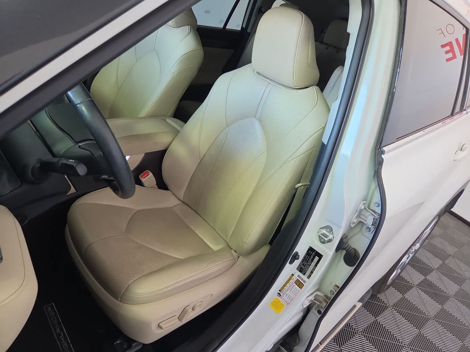 2020 Toyota Highlander Hybrid Limited