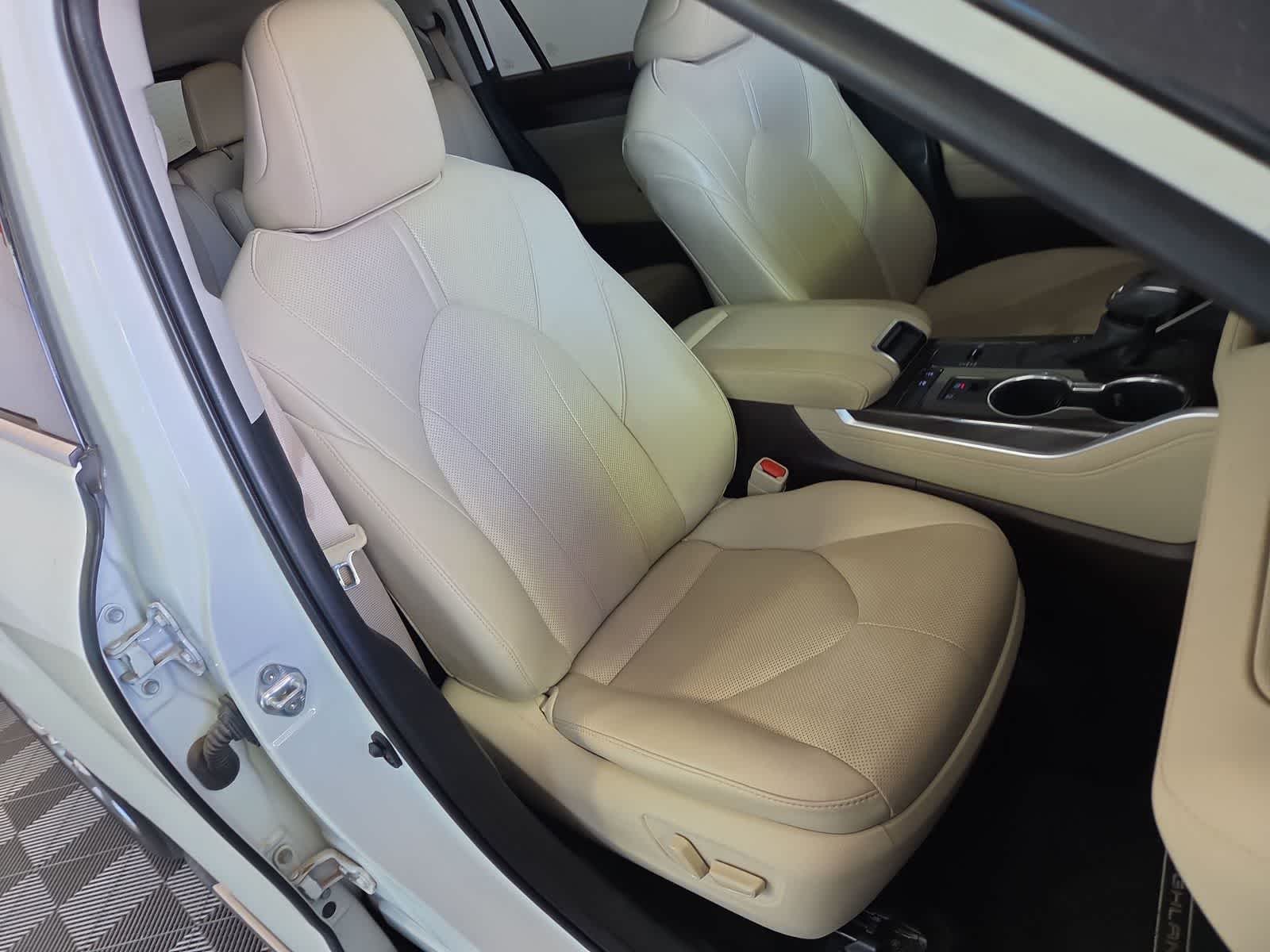 2020 Toyota Highlander Hybrid Limited