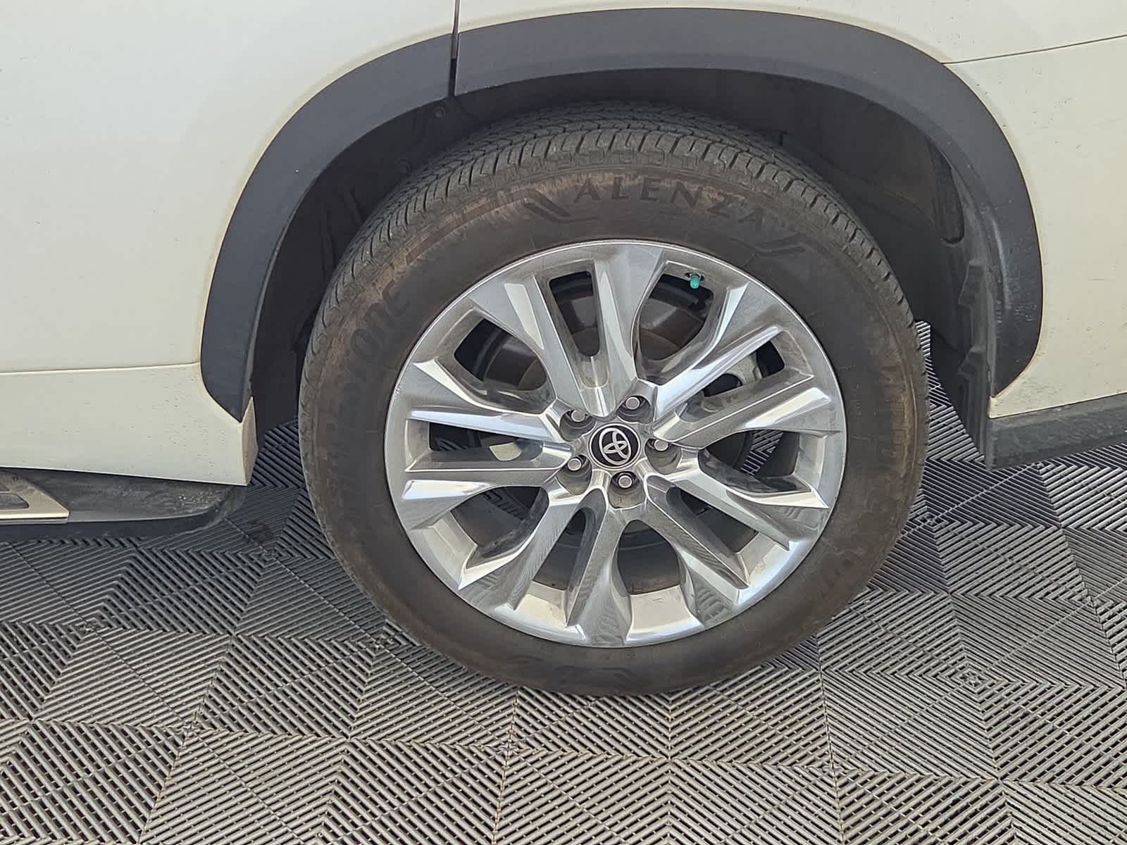 2020 Toyota Highlander Hybrid Limited