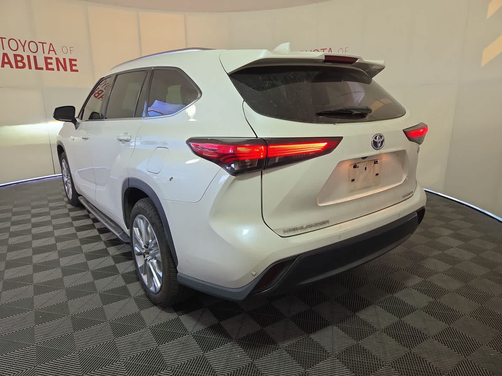 2020 Toyota Highlander Hybrid Limited