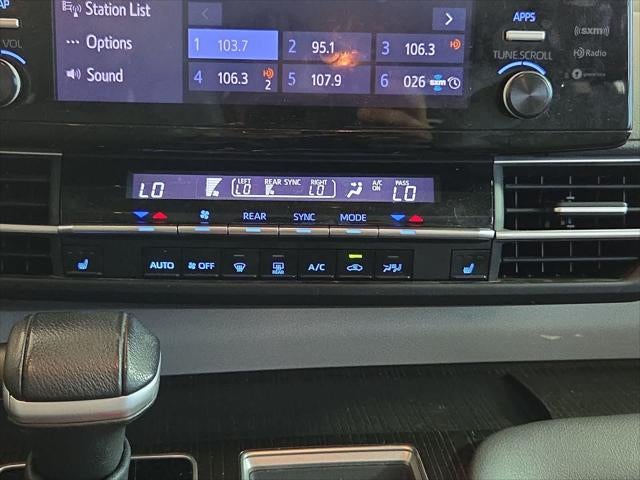 2023 Toyota Sienna XLE