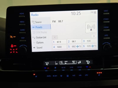 2024 Toyota Sienna XLE