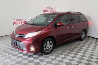 2018 Toyota Sienna XLE