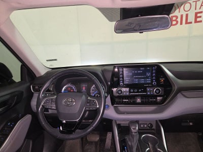 2021 Toyota Highlander Hybrid LE