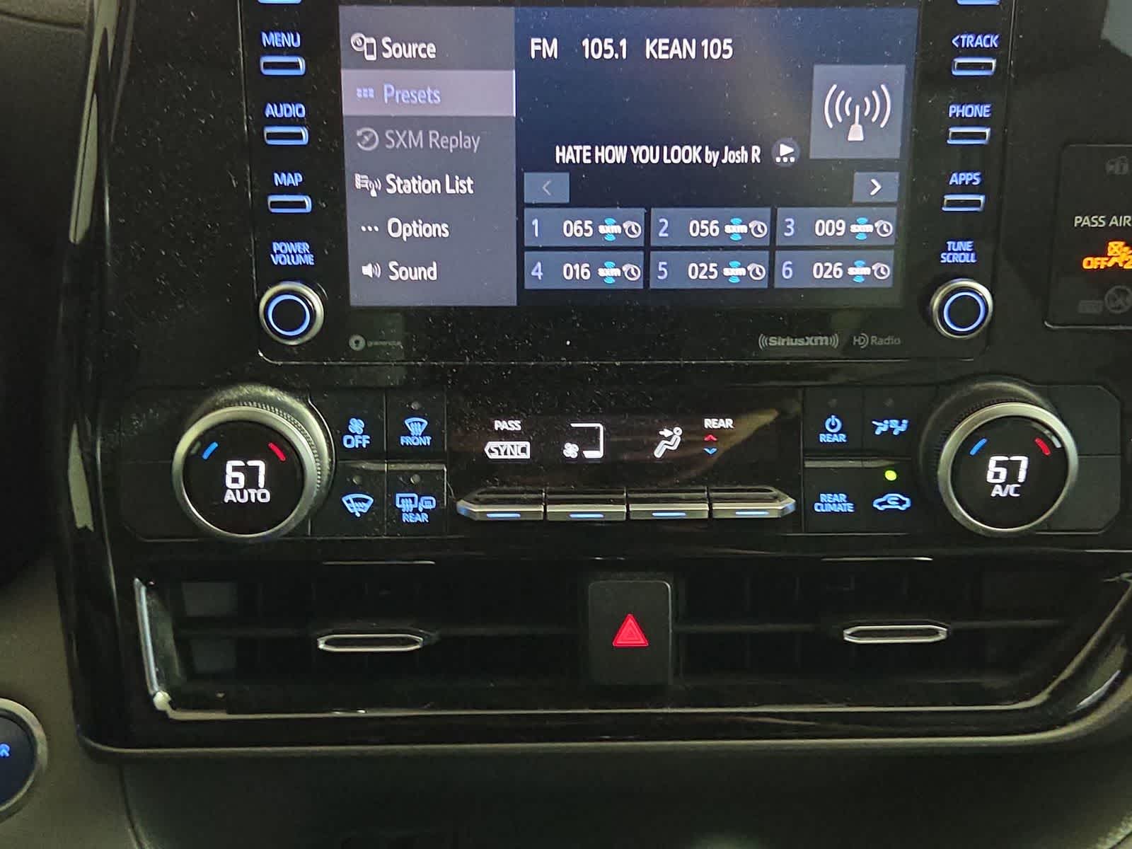 2021 Toyota Highlander Hybrid LE