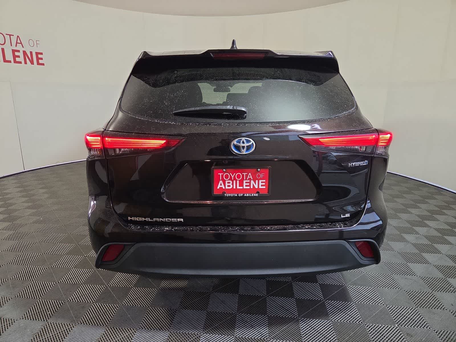 2021 Toyota Highlander Hybrid LE