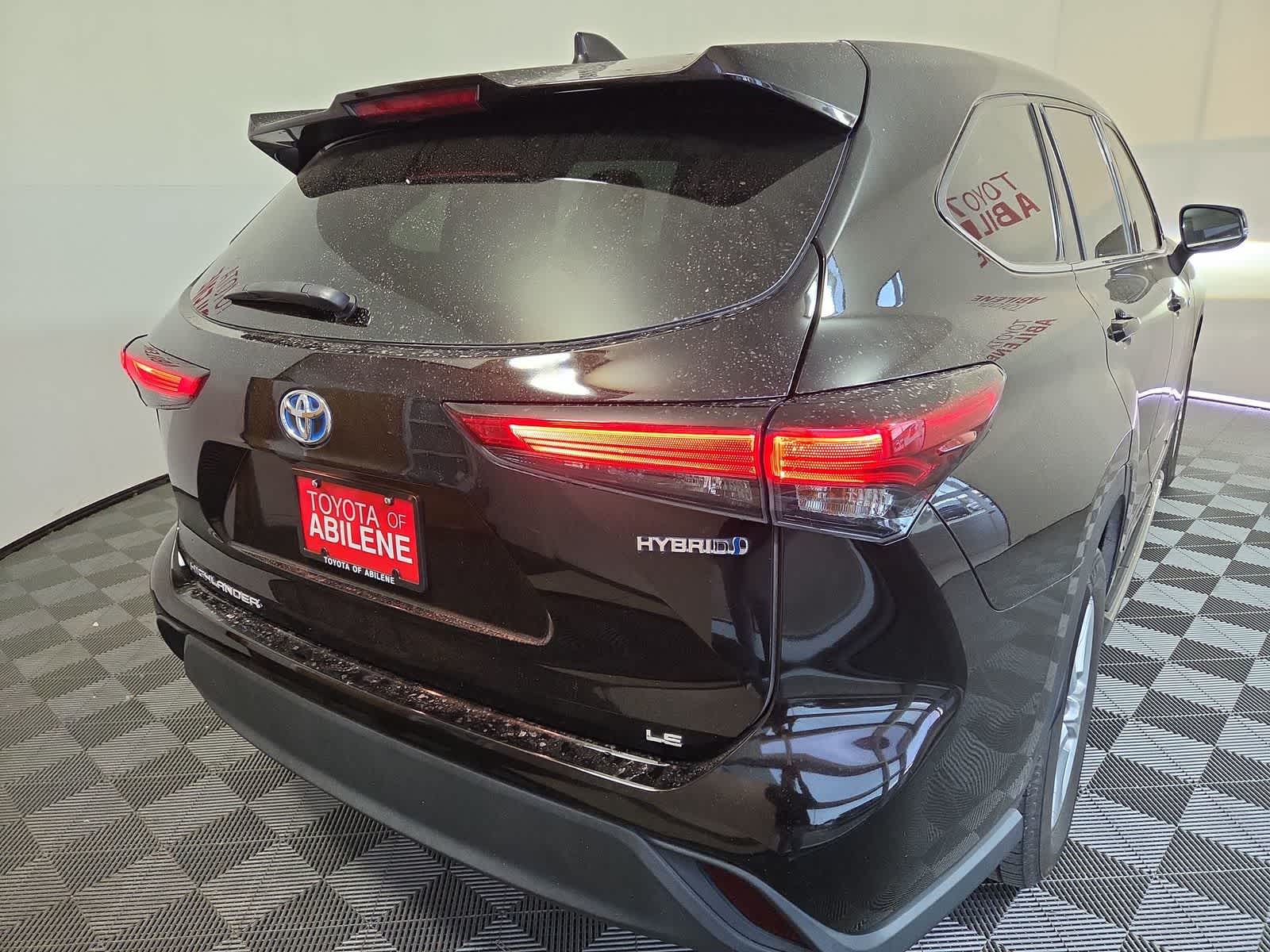 2021 Toyota Highlander Hybrid LE