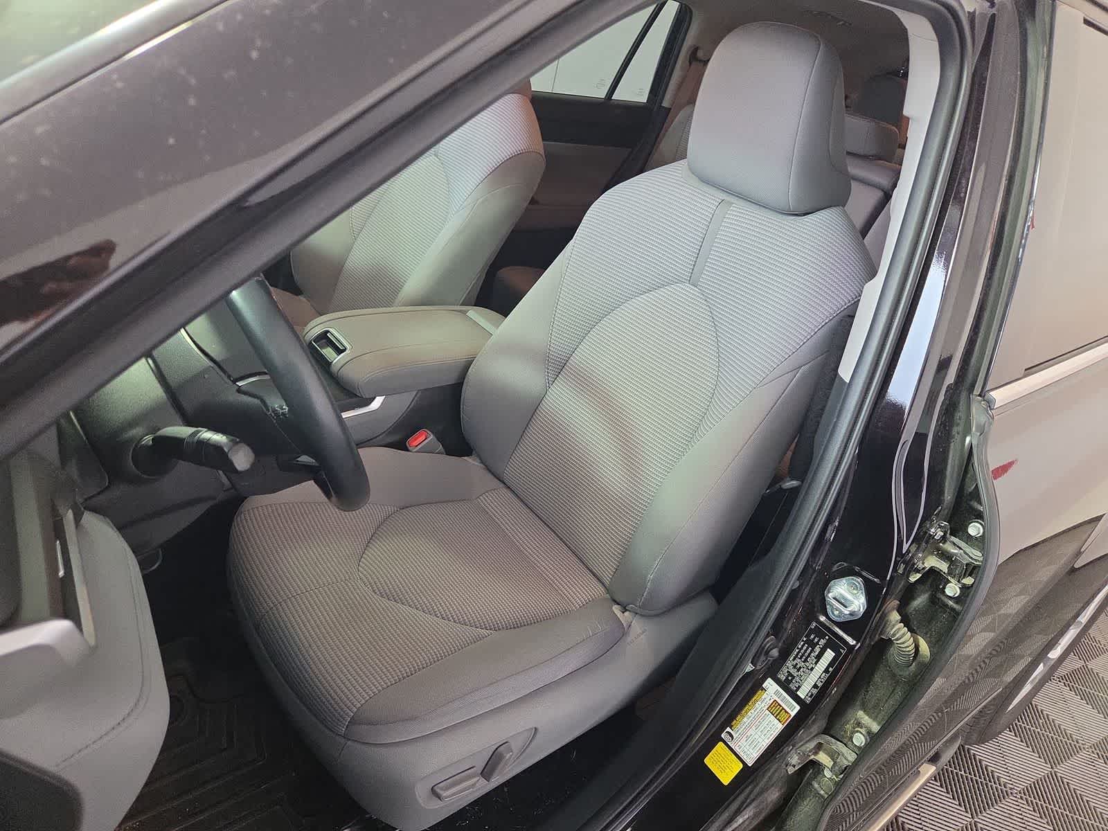 2021 Toyota Highlander Hybrid LE