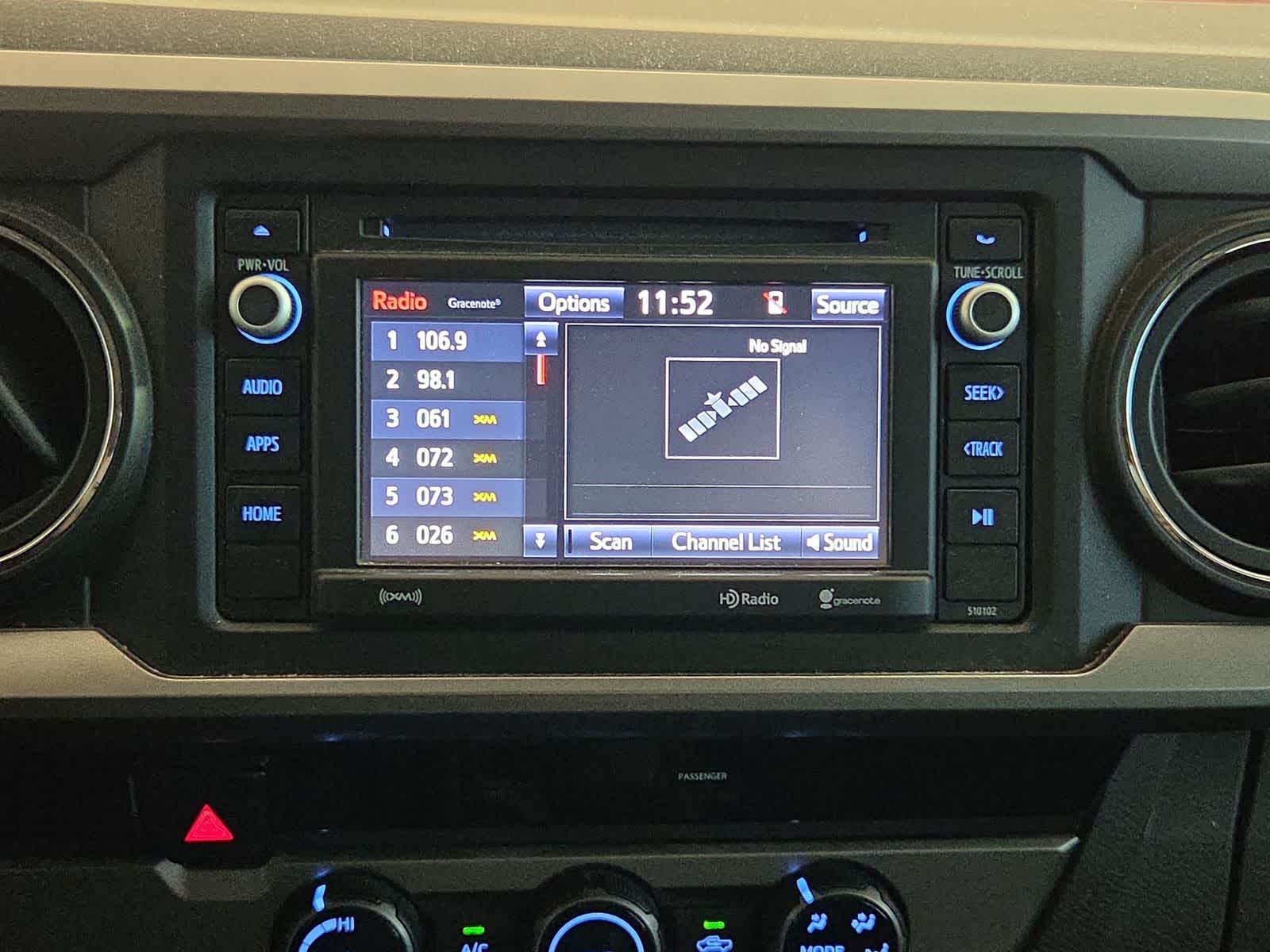 2017 Toyota Tacoma SR5