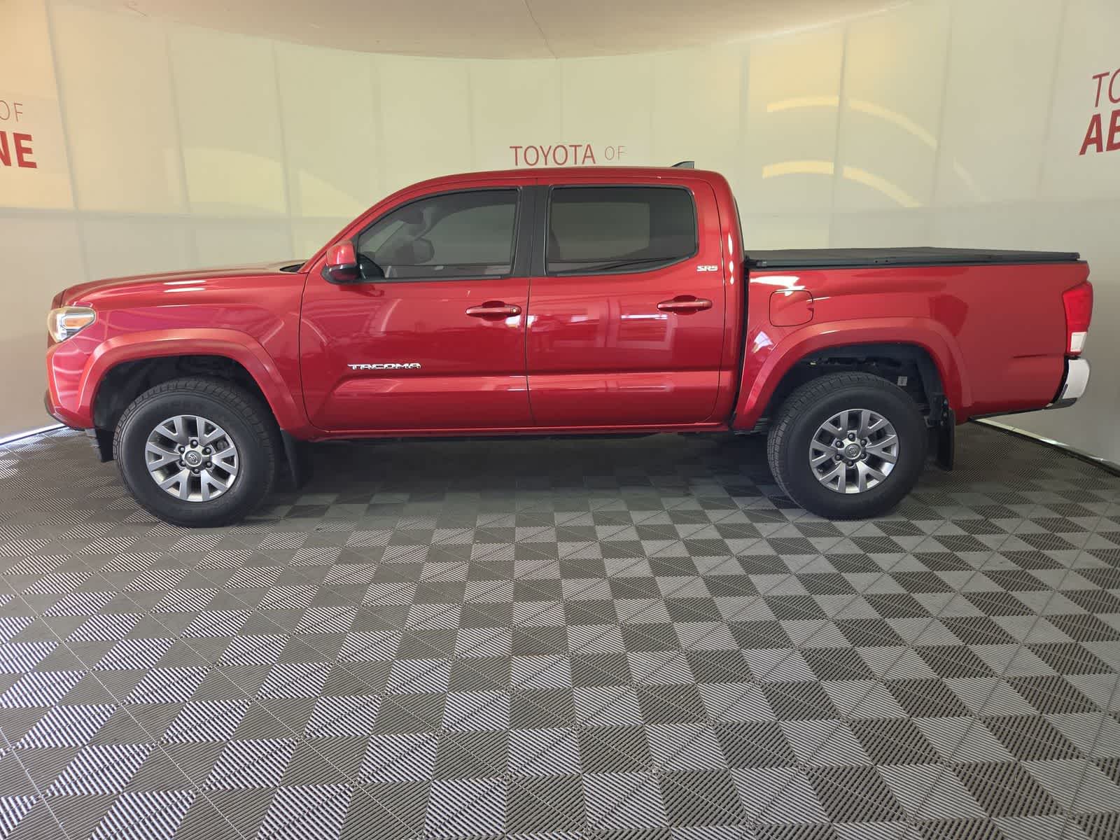 2017 Toyota Tacoma SR5