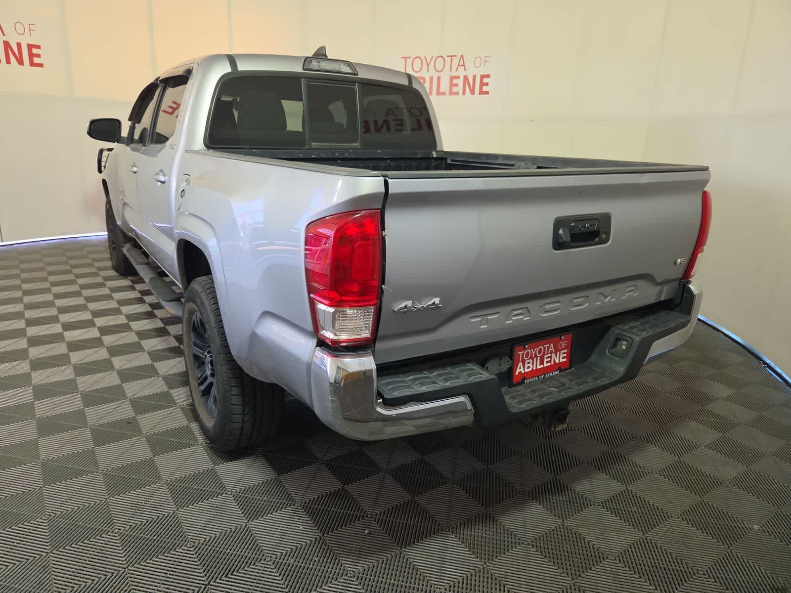 2016 Toyota Tacoma SR5