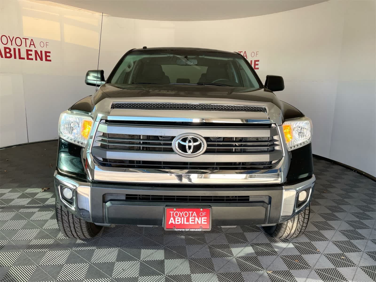 2015 Toyota Tundra SR5