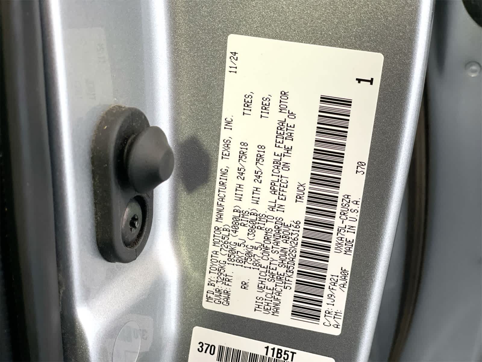 2025 Toyota Tundra SR