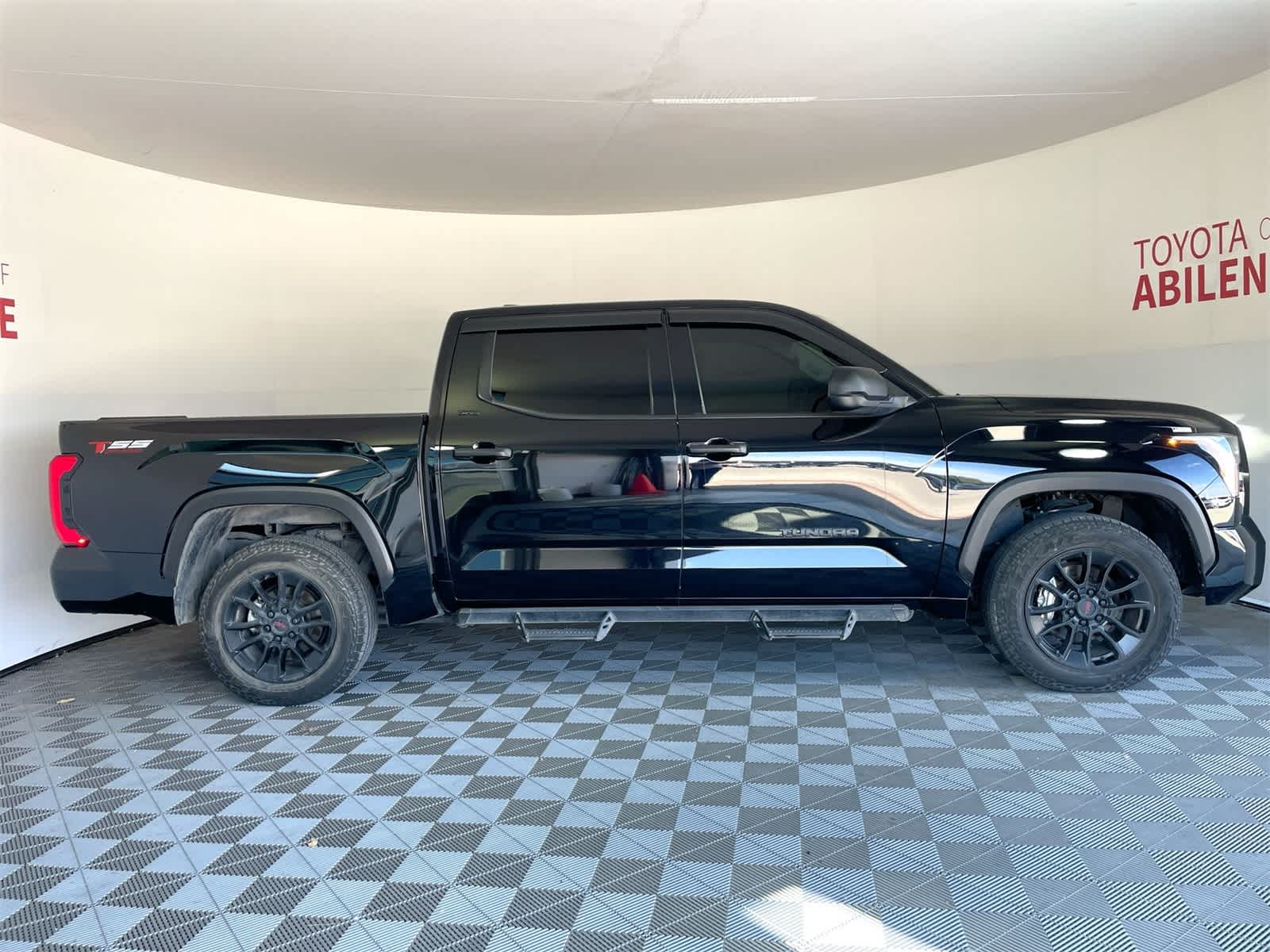2022 Toyota Tundra SR5