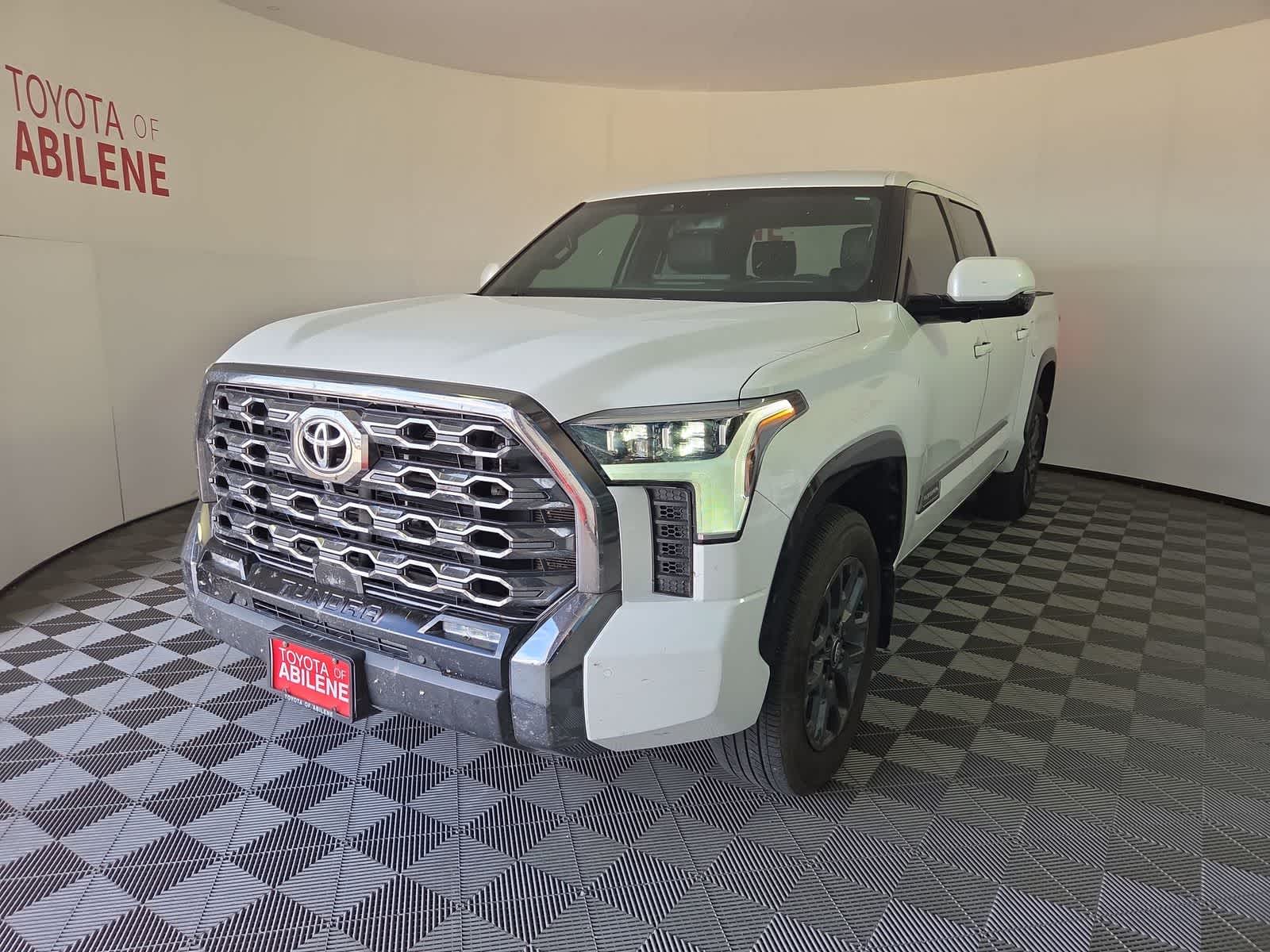 2025 Toyota Tundra Platinum