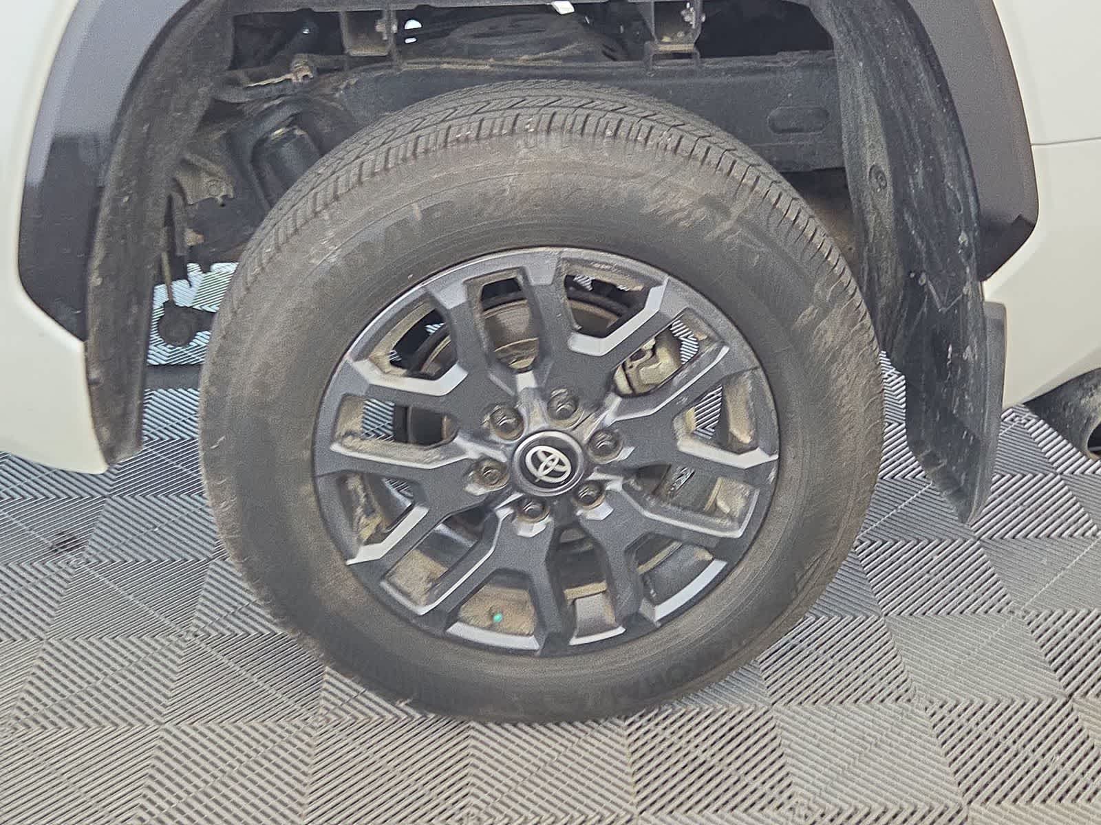 2025 Toyota Tundra Platinum