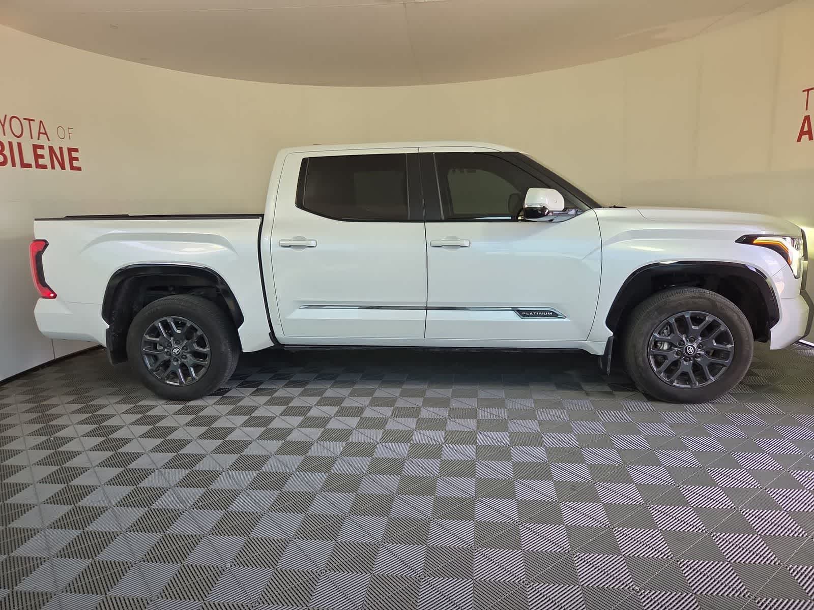 2025 Toyota Tundra Platinum