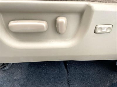 2013 Toyota Tundra Double Cab 4.6L V8 6-Spd AT (Natl)
